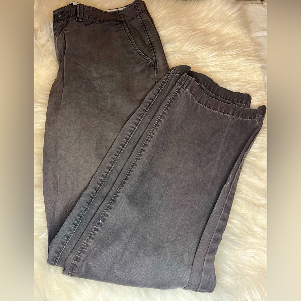 Men’s Chino pants 30x34 grey/brown color